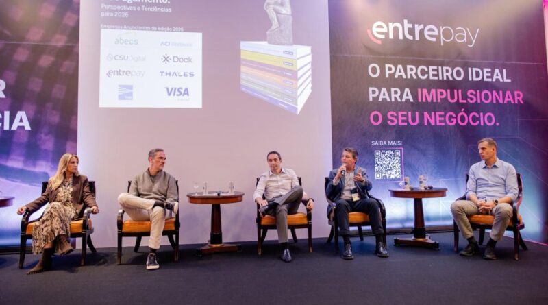 Concorrência e experiência redefinem disputa por clientes de alta renda nos cartões